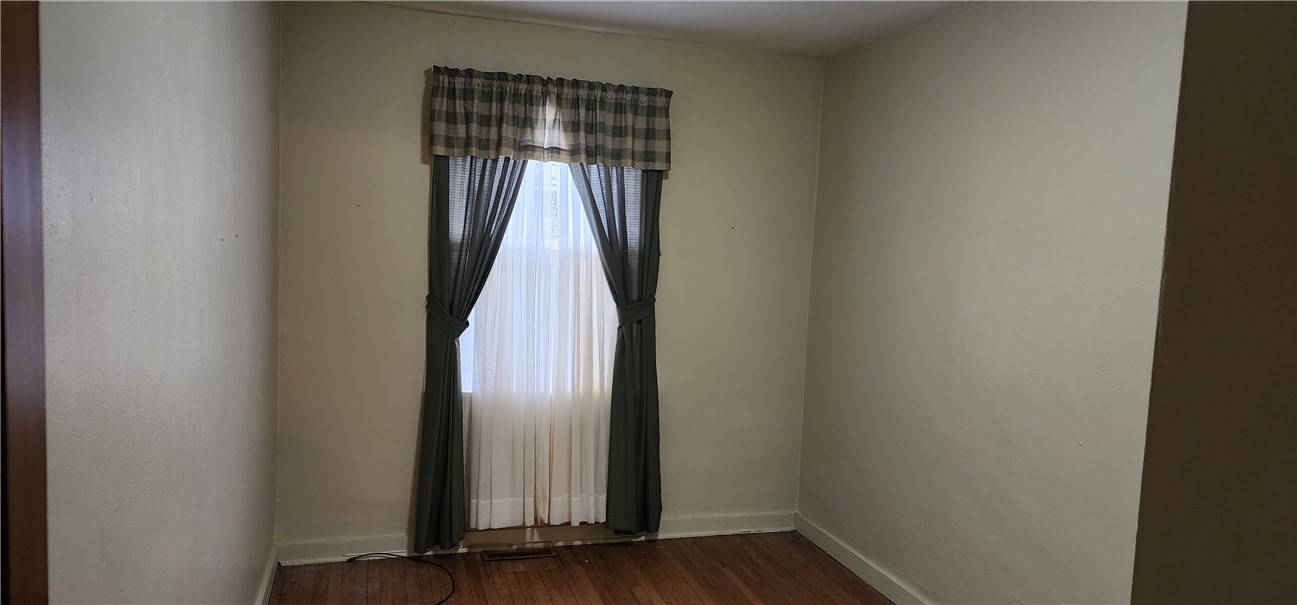 108 Columbia Street Property Photo 16