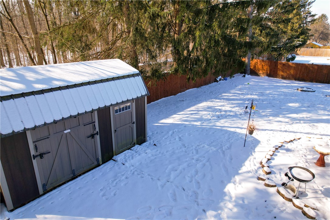 1310 Golf Terrace Property Photo 7