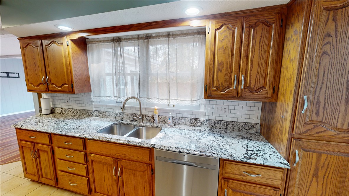 1310 Golf Terrace Property Photo 17