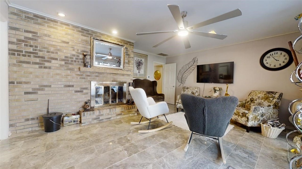181 Thornhill Drive Property Photo 14