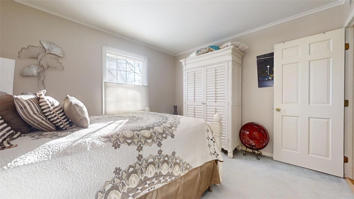 181 Thornhill Drive Property Photo 37
