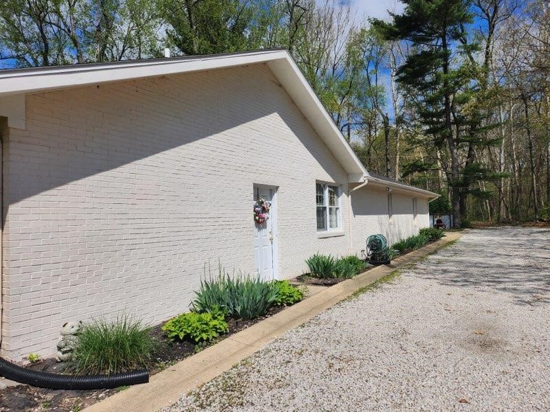 181 Thornhill Drive Property Photo 40