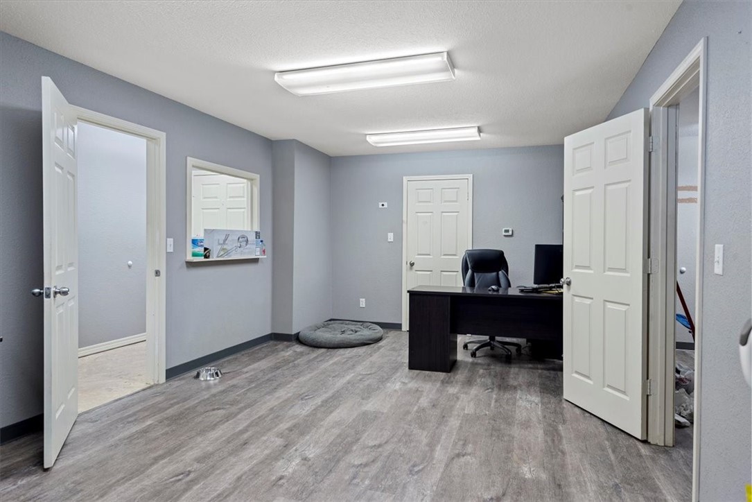 1178 1500 North Road Property Photo 8