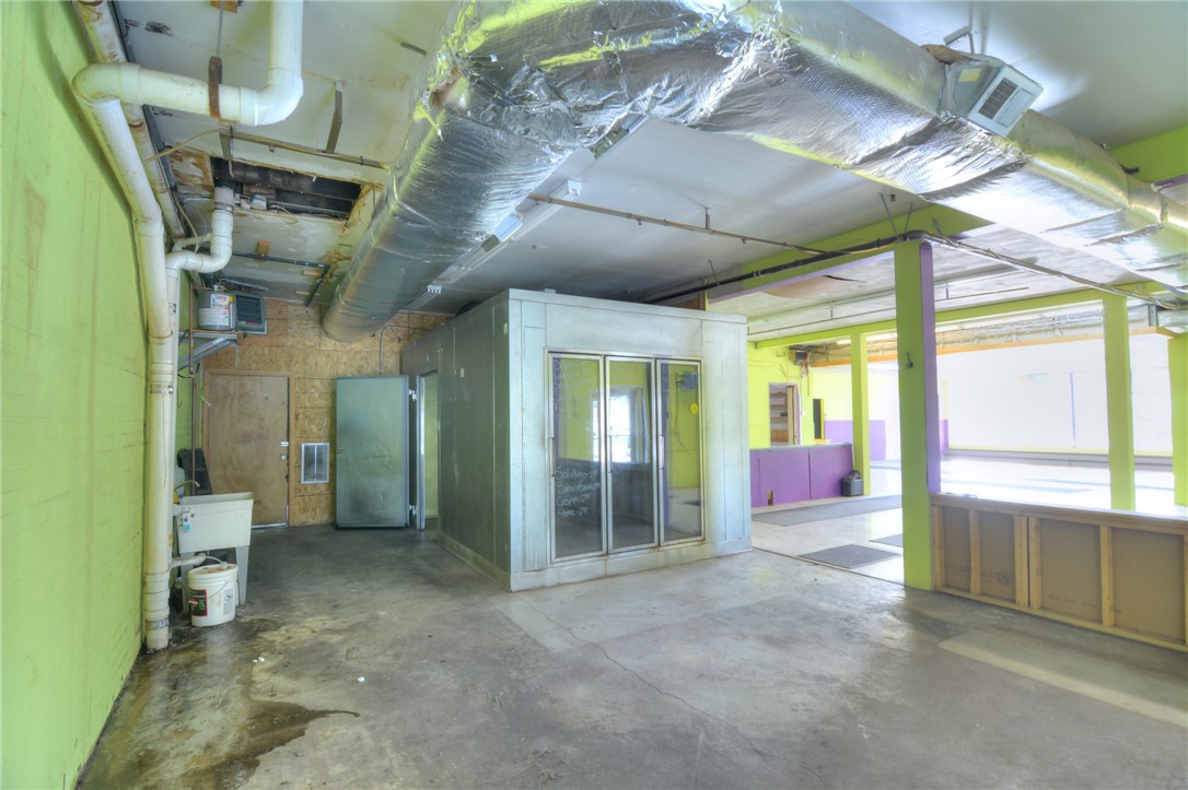 666 Eldorado Street Property Photo 10