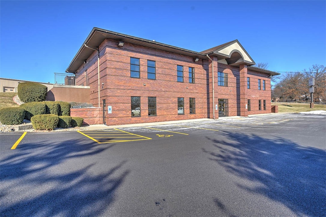 433 W Pershing Road
