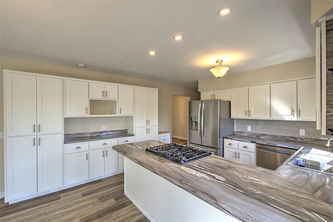368 Timber Place Property Photo 12