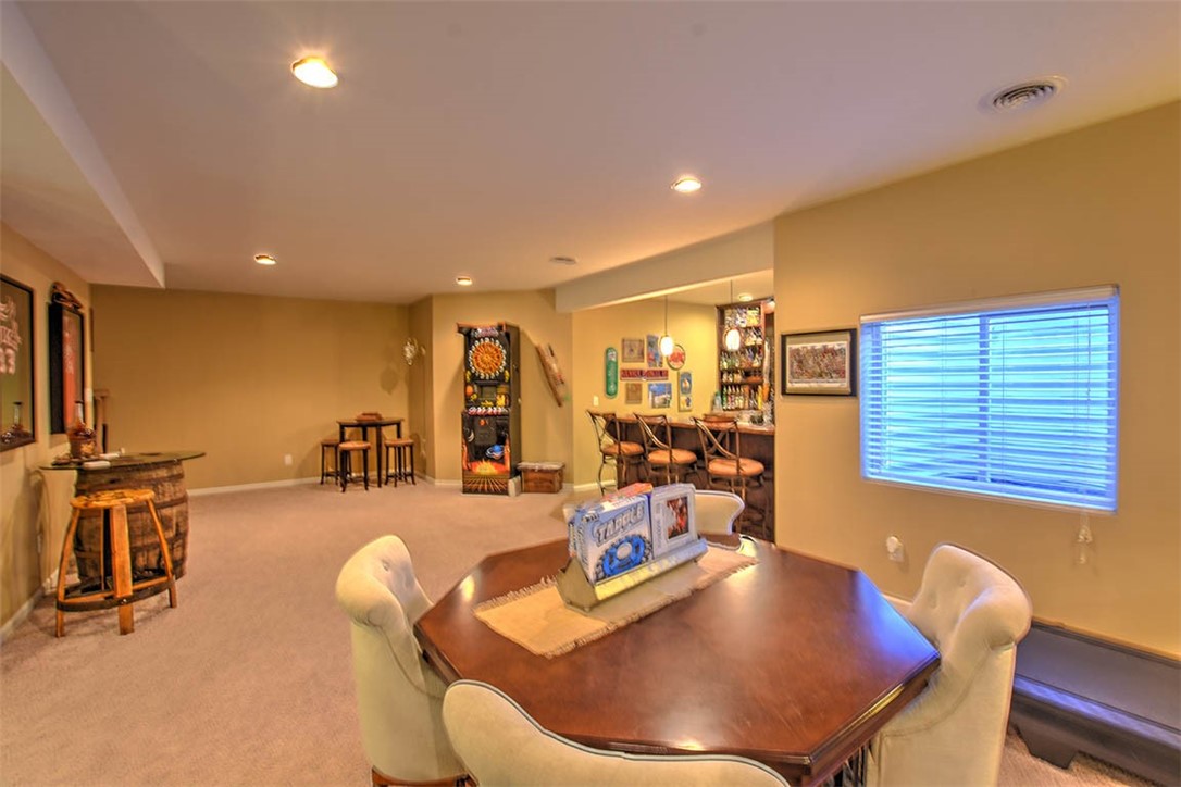 160 Covington Avenue Property Photo 25