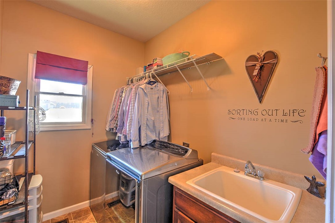 160 Covington Avenue Property Photo 32