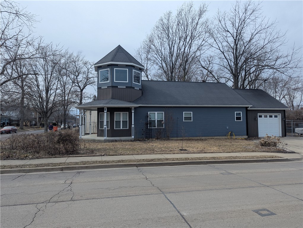 249 Jackson Avenue Property Photo 40
