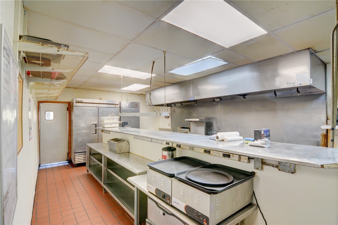 1385 E Pershing Road Property Photo 15