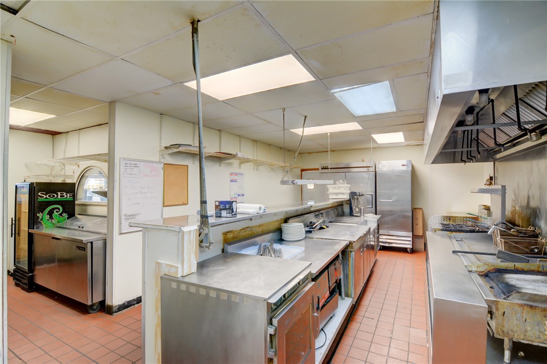 1385 E Pershing Road Property Photo 16