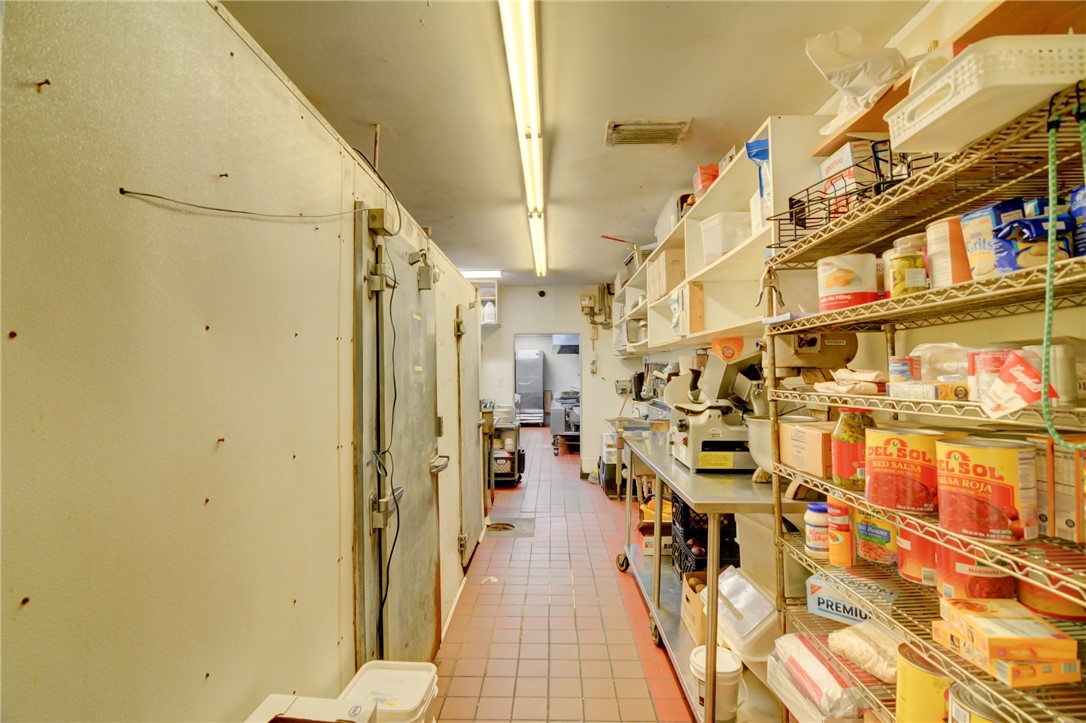 1385 E Pershing Road Property Photo 19