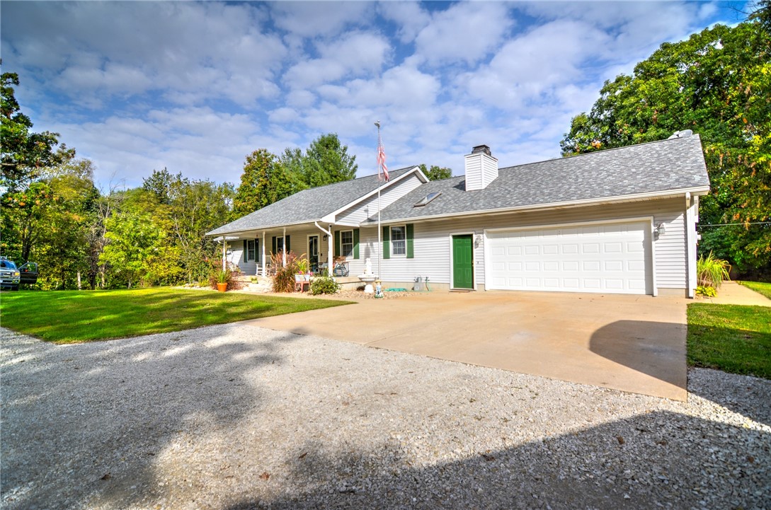 9234 E Cabin Road Property Photo 4