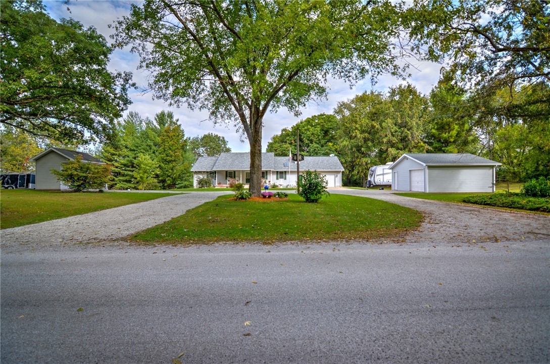 9234 E Cabin Road Property Photo 6
