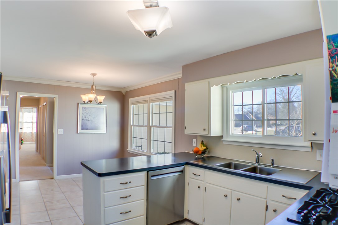 2249 Cortland Drive Property Photo 4