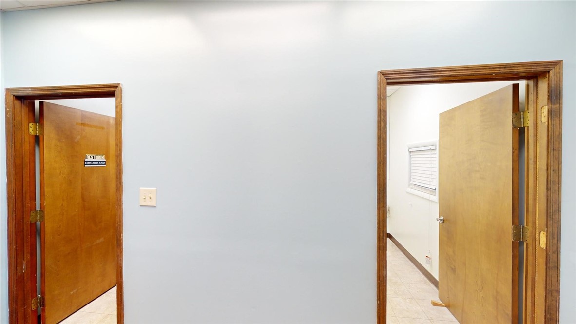 2980 N Main Street B&c Property Photo 21