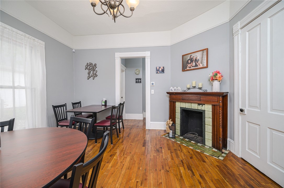 110 E Madison Street Property Photo 16