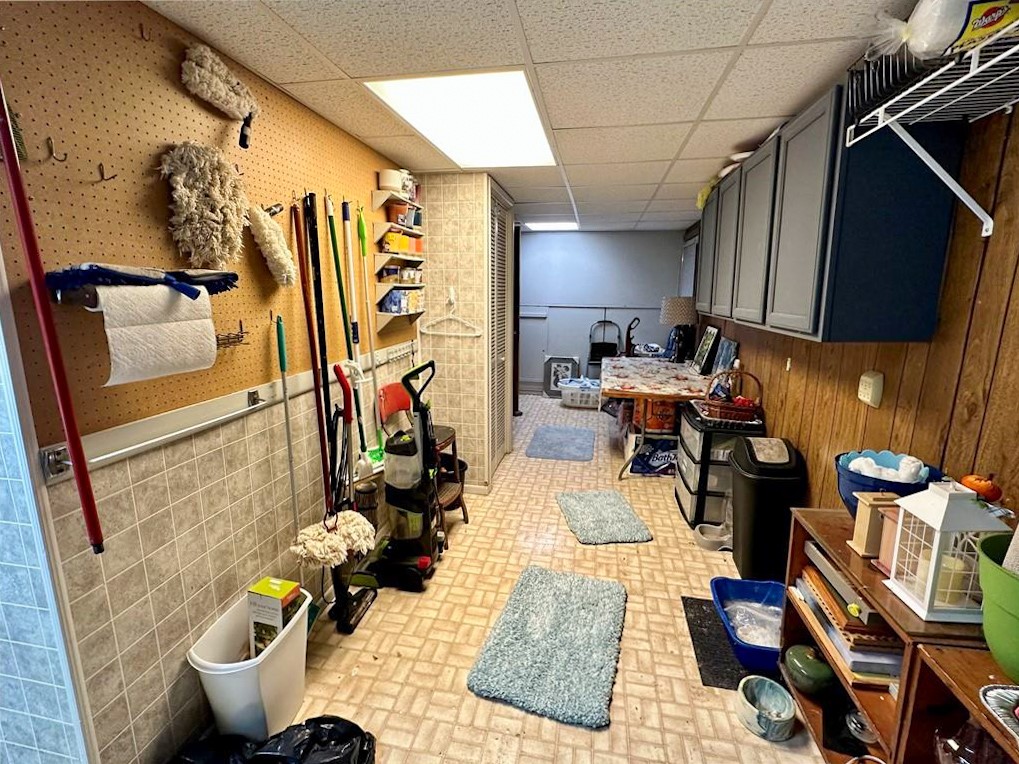 507 W Washington Street Property Photo 11
