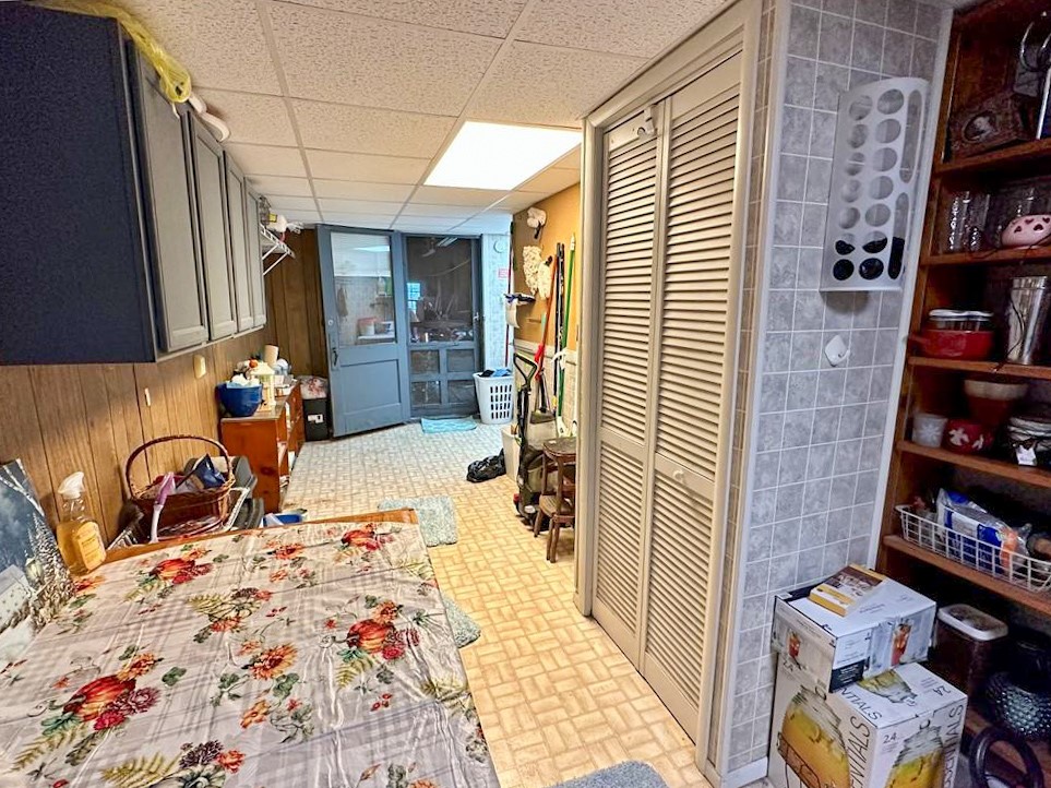 507 W Washington Street Property Photo 12