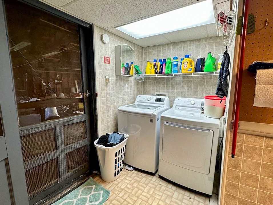 507 W Washington Street Property Photo 13