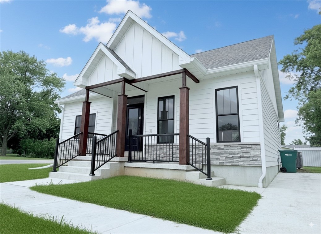 100 E Madison Avenue Property Photo 1