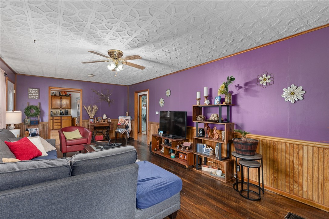 886 E County Road 500 E Property Photo 14