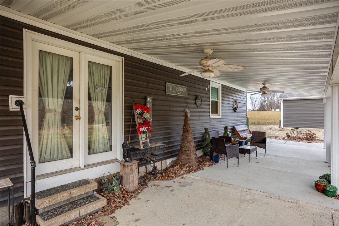 886 E County Road 500 E Property Photo 38
