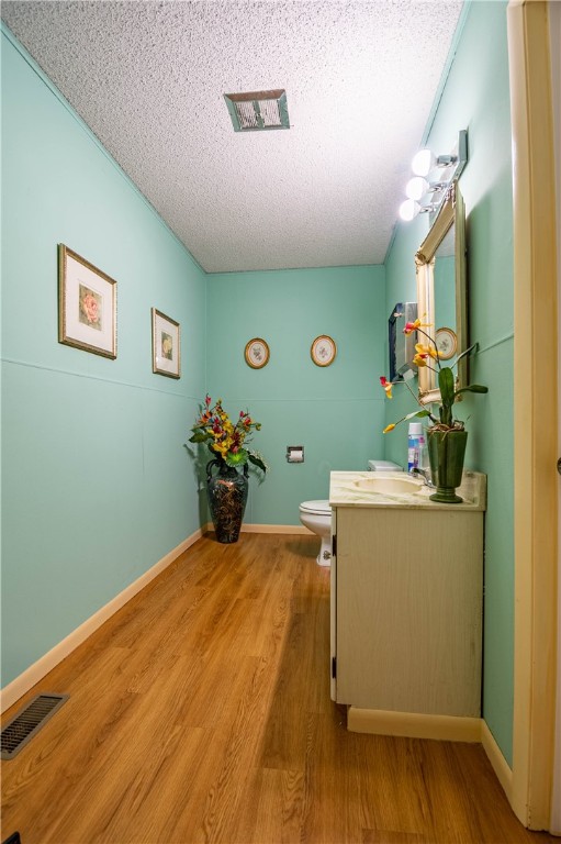 3260 N Charles Street Property Photo 17