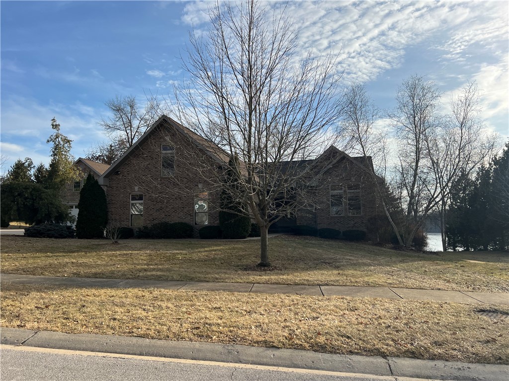 410 Bayside Drive Property Photo 2