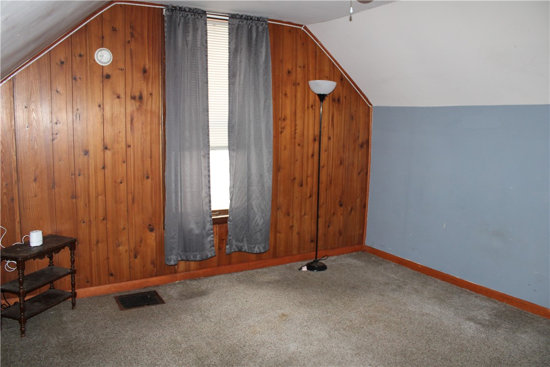 514 W South 1st Street Property Photo 14