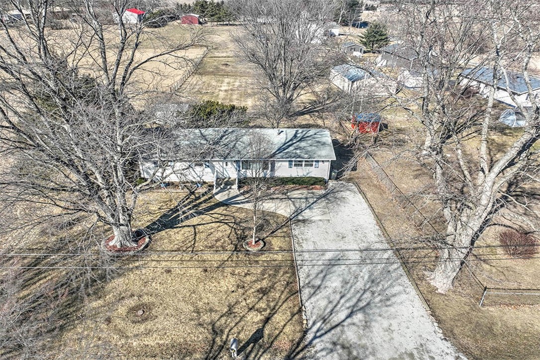 7760 Walker Road Property Photo 4
