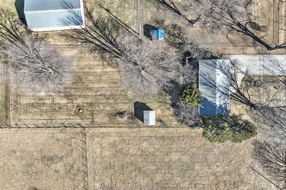 7760 Walker Road Property Photo 6