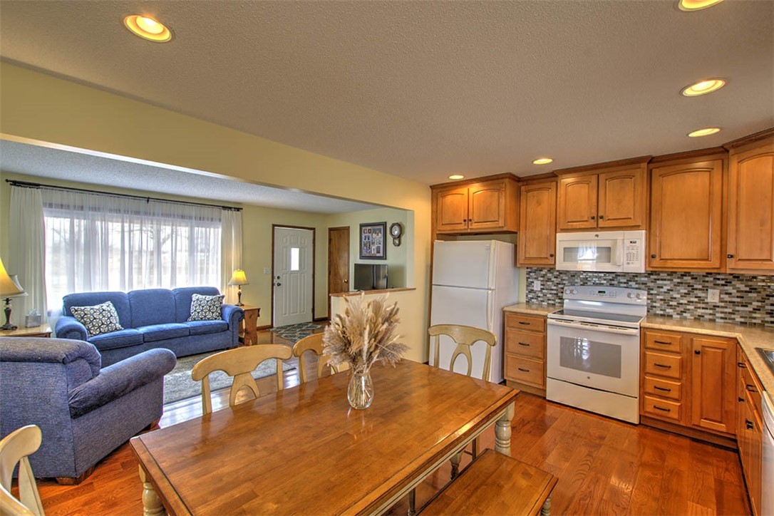 7760 Walker Road Property Photo 16