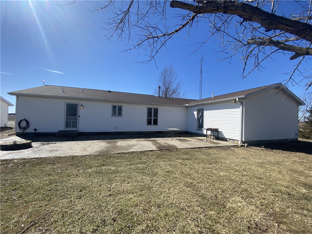 1038 County Road 550n Property Photo 3