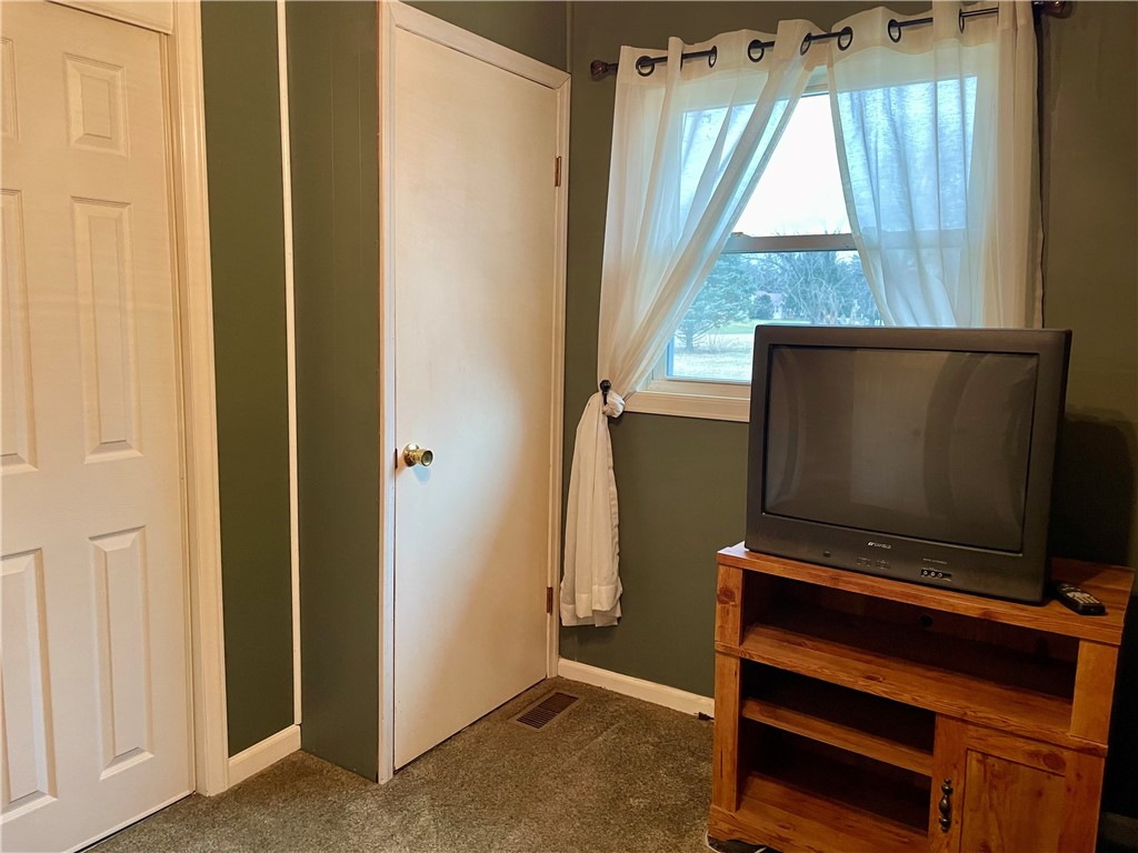 2105 E County Road 250n Property Photo 5