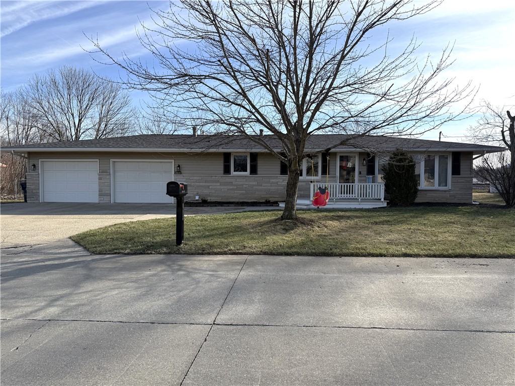 1505 E Country Avenue Property Photo