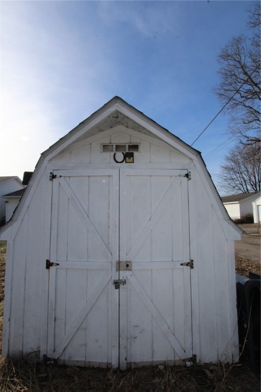 1404 Dewitt Avenue Property Photo 3