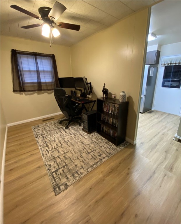 506 Lawndale Drive Property Photo 8