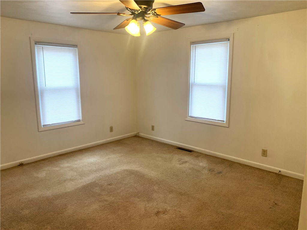 1121 E Main Cross Street Property Photo 10
