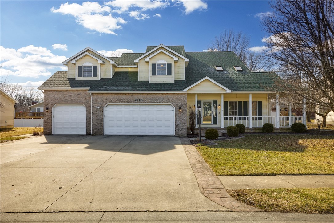203 Santa Fe Avenue Property Photo
