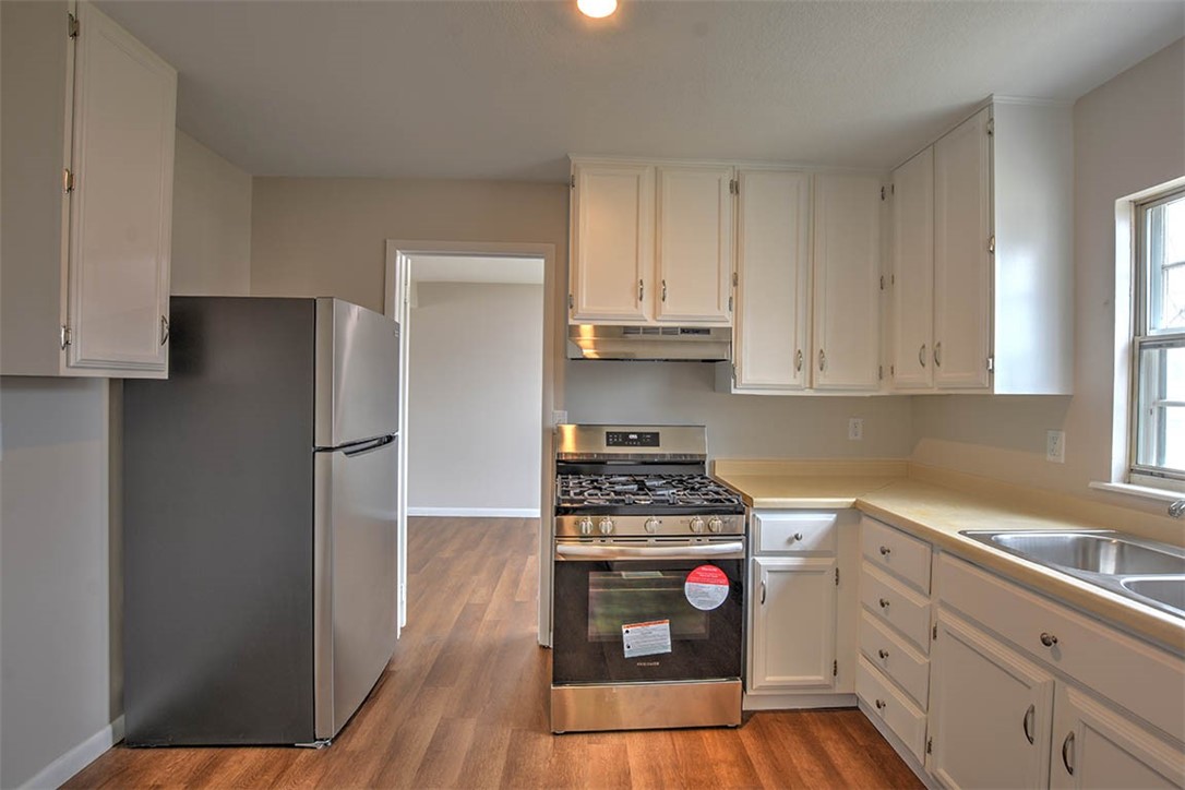 978 Montgomery Court Property Photo 15