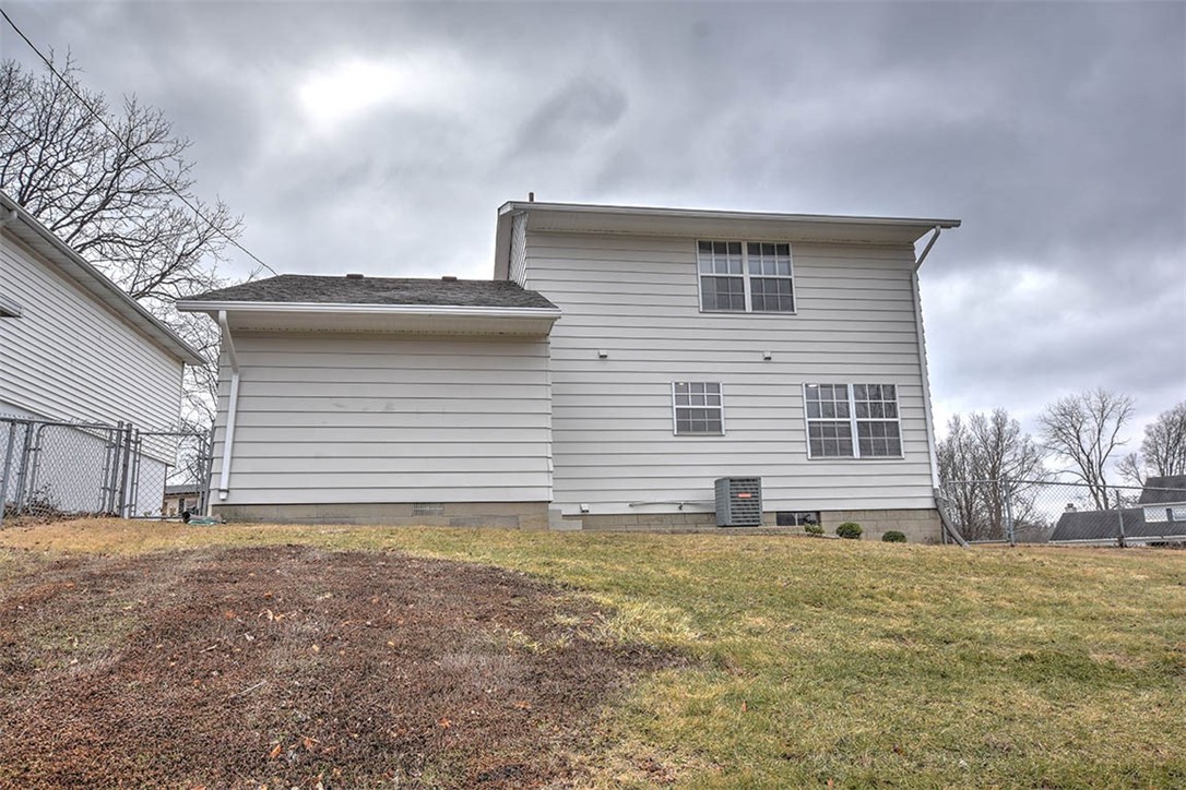 978 Montgomery Court Property Photo 24