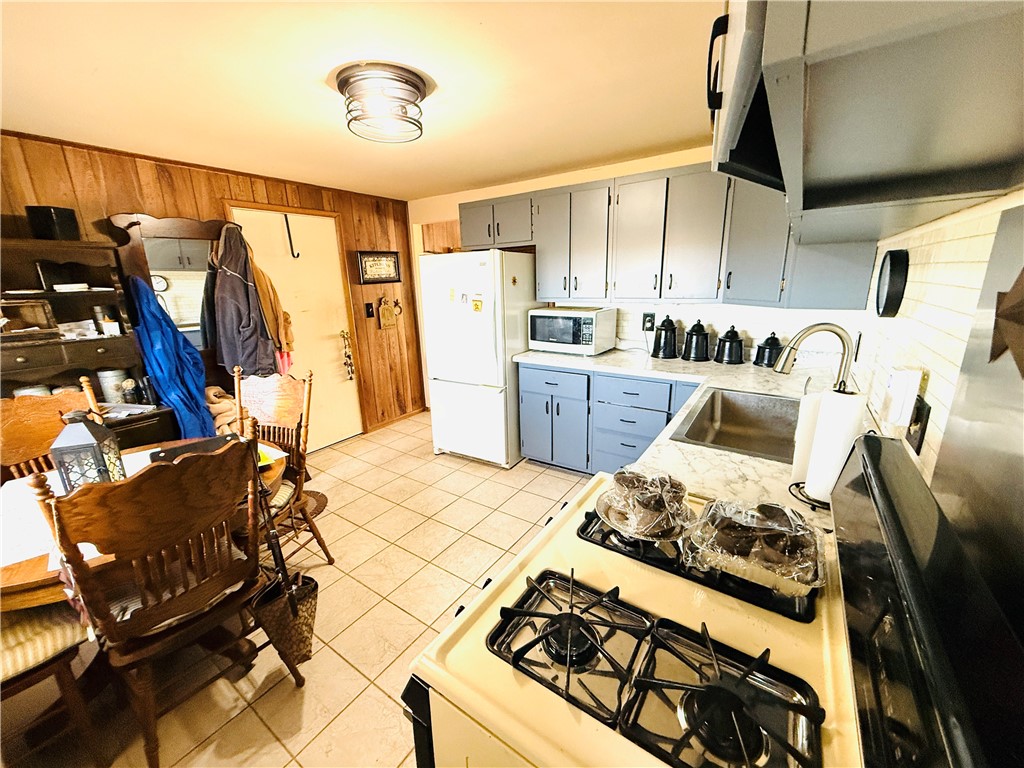 607 Trego Drive Property Photo 5