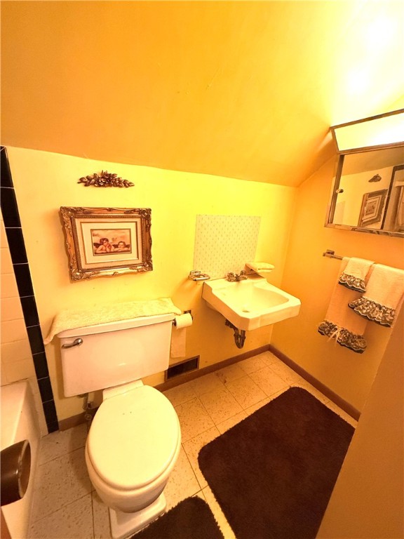 607 Trego Drive Property Photo 12