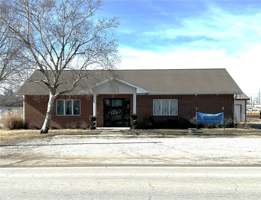 203 S Pearl Street Property Photo 2