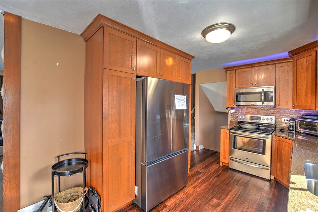3331 Leafdale Avenue Property Photo 6