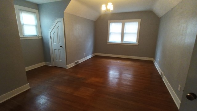 1383 W Sunset Avenue Property Photo 7
