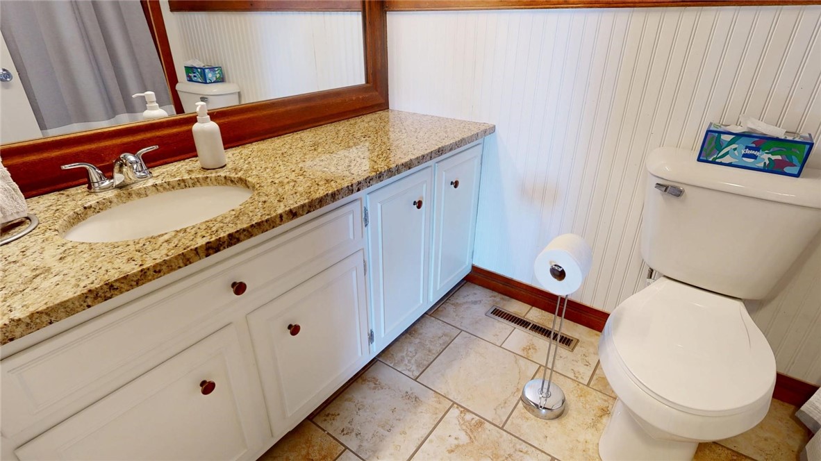 455 Shoreline Drive Property Photo 29