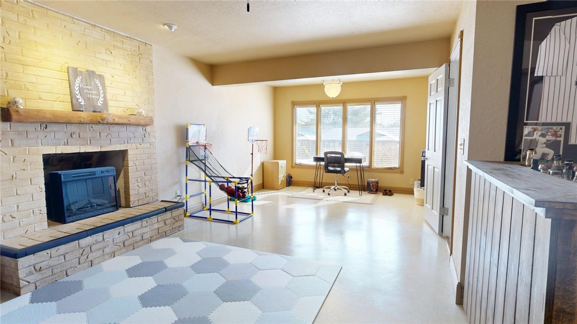 455 Shoreline Drive Property Photo 32