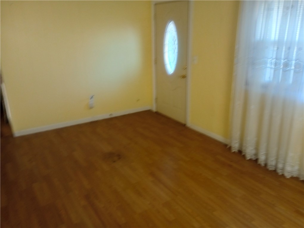 16701 W 146th Place Property Photo 3